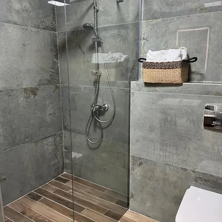 The Queen Bee - Premium דירה *