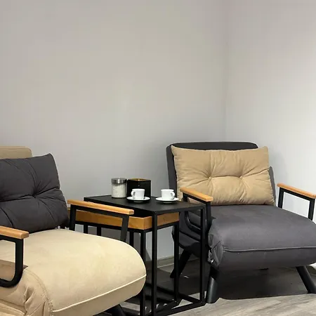 The Queen Bee - Premium Apartment